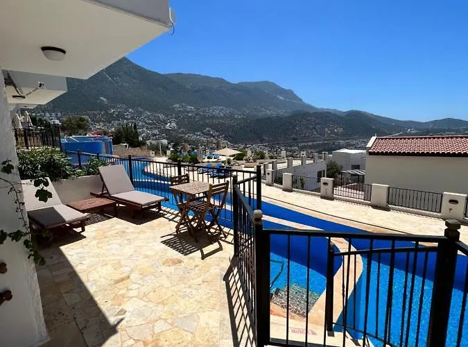 Holiday home Viola -