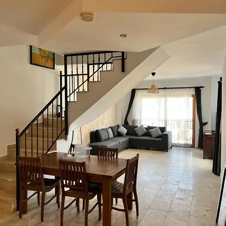 Viola - Holiday home *